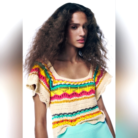 Zara Tops - Zara Multicolor knit Boho crop top NWOT Size M
